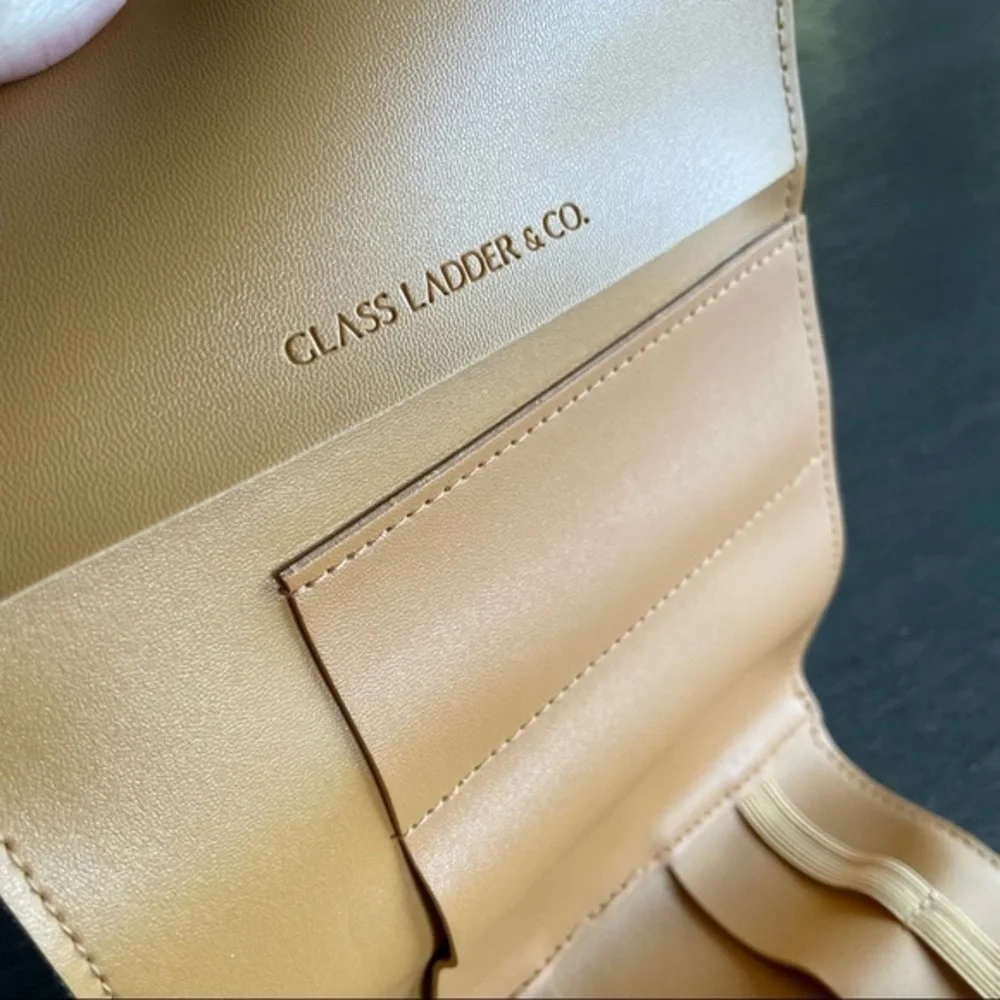 Glass Ladder And Co Light Brown Tan Portfolio Case Wallet